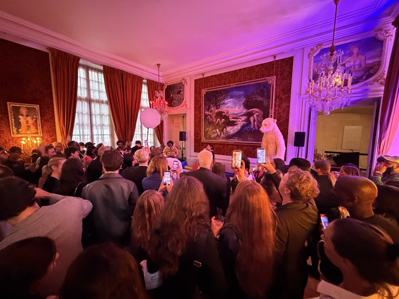 Fashion Week Paris — Barbie show